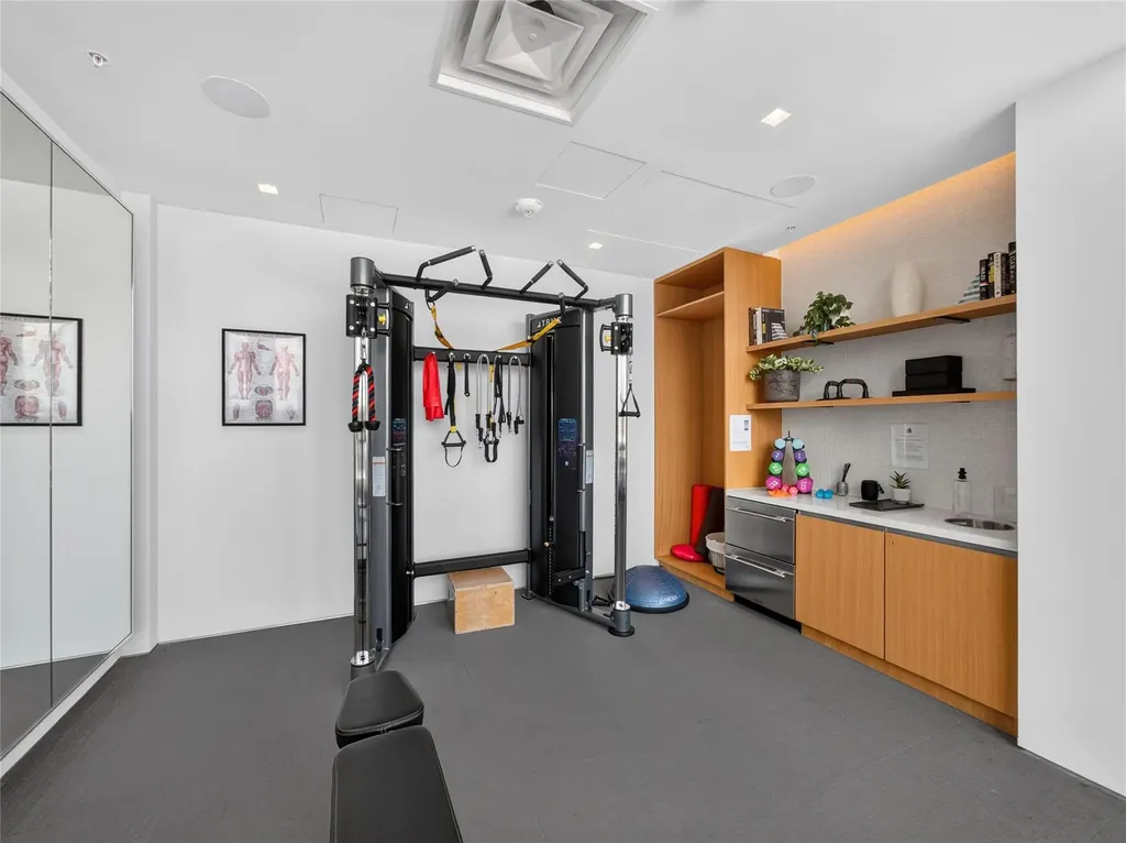 313 W 17th Street Austin TX 78701
