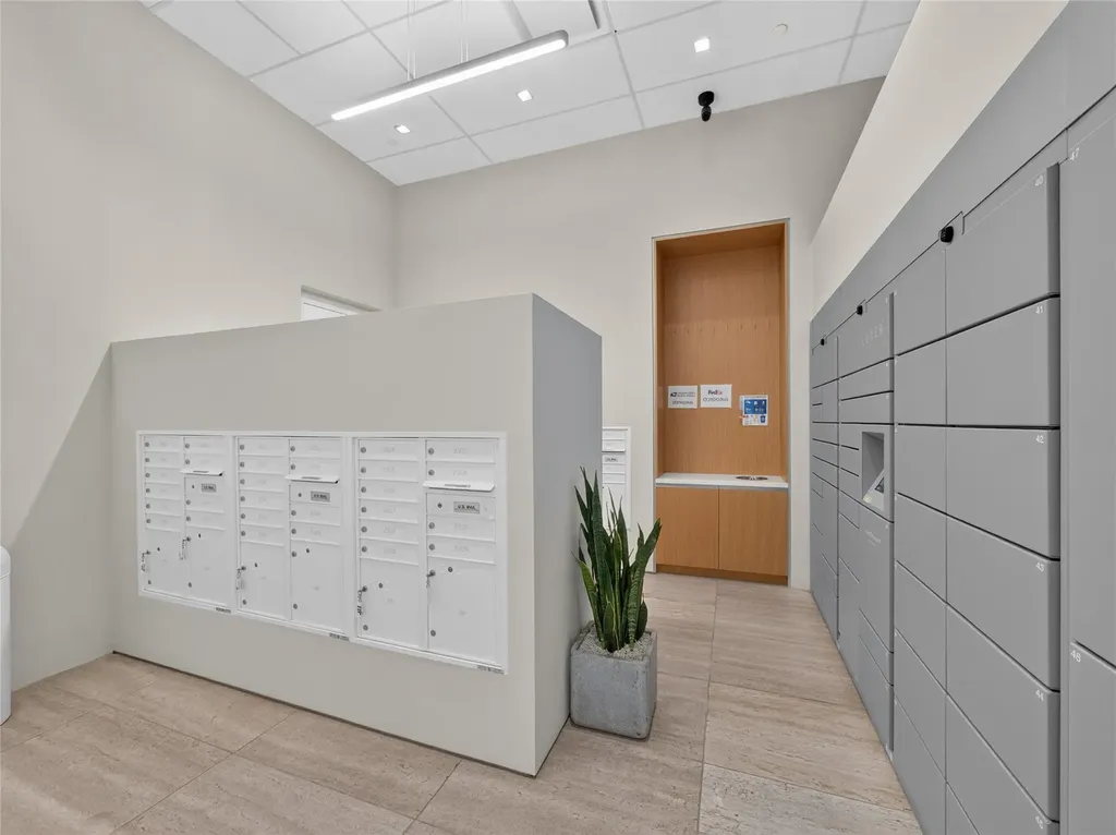 313 W 17th Street Austin TX 78701