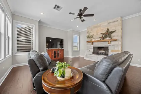 341 Courtnees Way Georgetown TX 78626