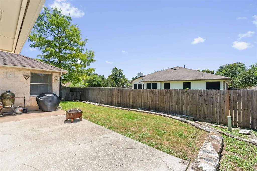 2000 Dayflower Trace Cedar Park TX 78613