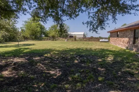3225 Terrier Hill Lane Brenham TX 77833