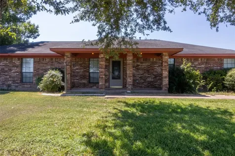 3225 Terrier Hill Lane Brenham TX 77833
