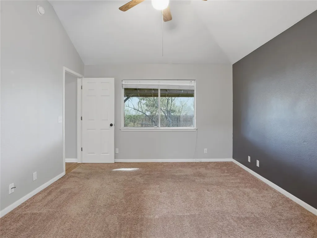 168 Keystone Loop Kyle TX 78640