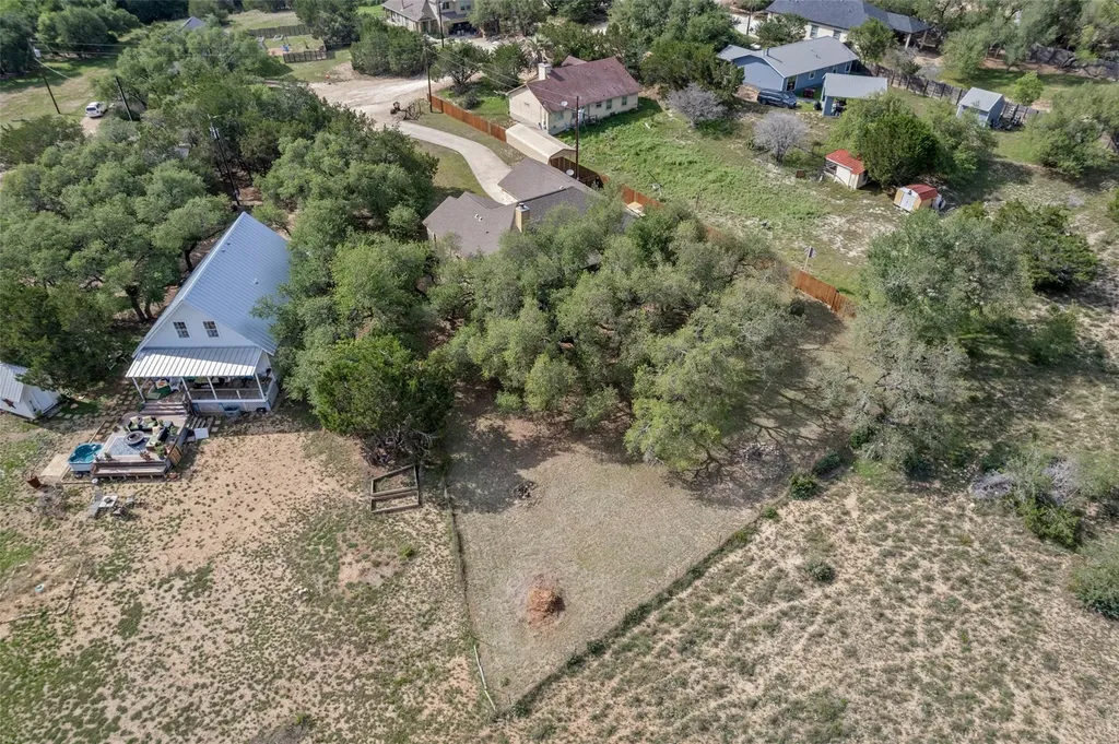 10409 Little Creek Circle Dripping Springs TX 78620