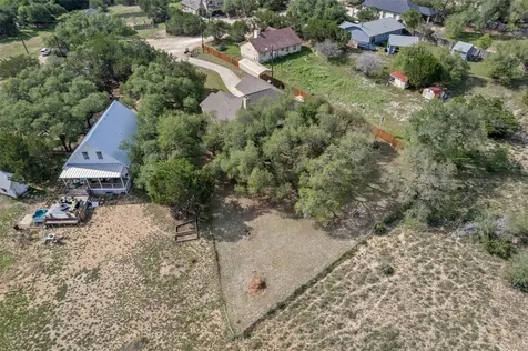 10409 Little Creek Circle Dripping Springs TX 78620