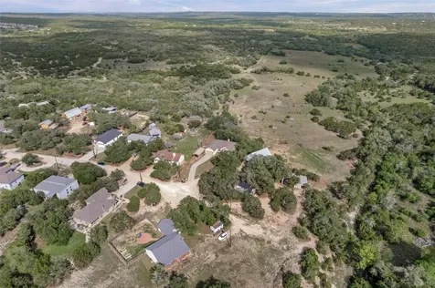 10409 Little Creek Circle Dripping Springs TX 78620