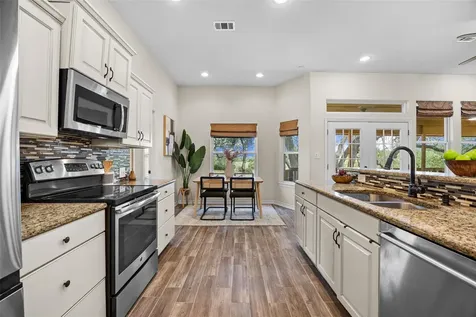 10409 Little Creek Circle Dripping Springs TX 78620