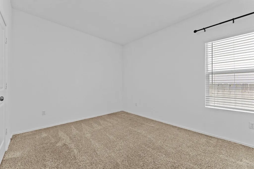 13704 Tordillo Drive Elgin TX 78621
