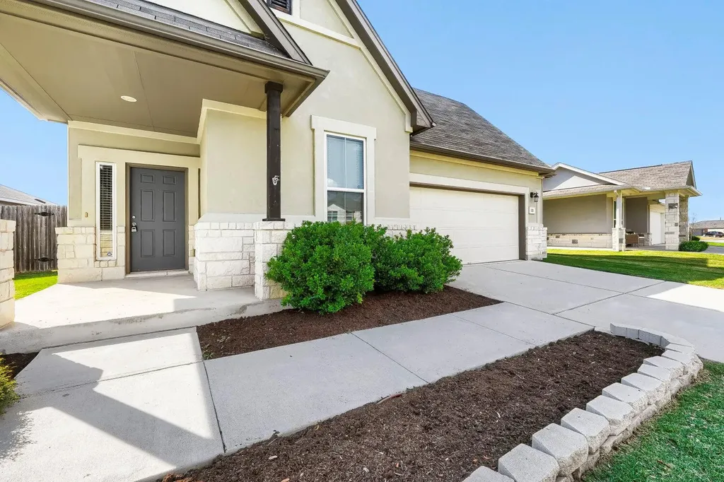 170 Silver Glen Drive Kyle TX 78640