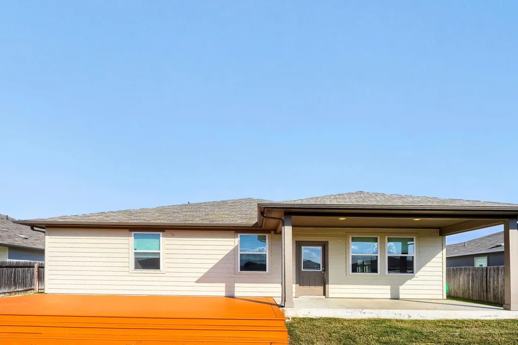 170 Silver Glen Drive Kyle TX 78640