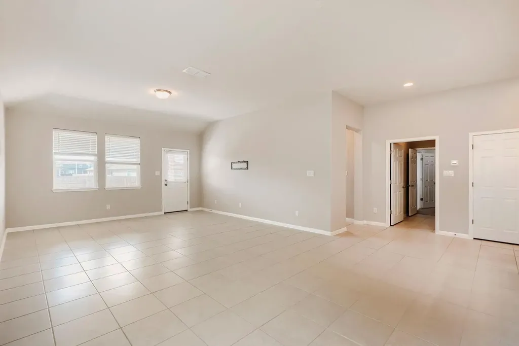 170 Silver Glen Drive Kyle TX 78640