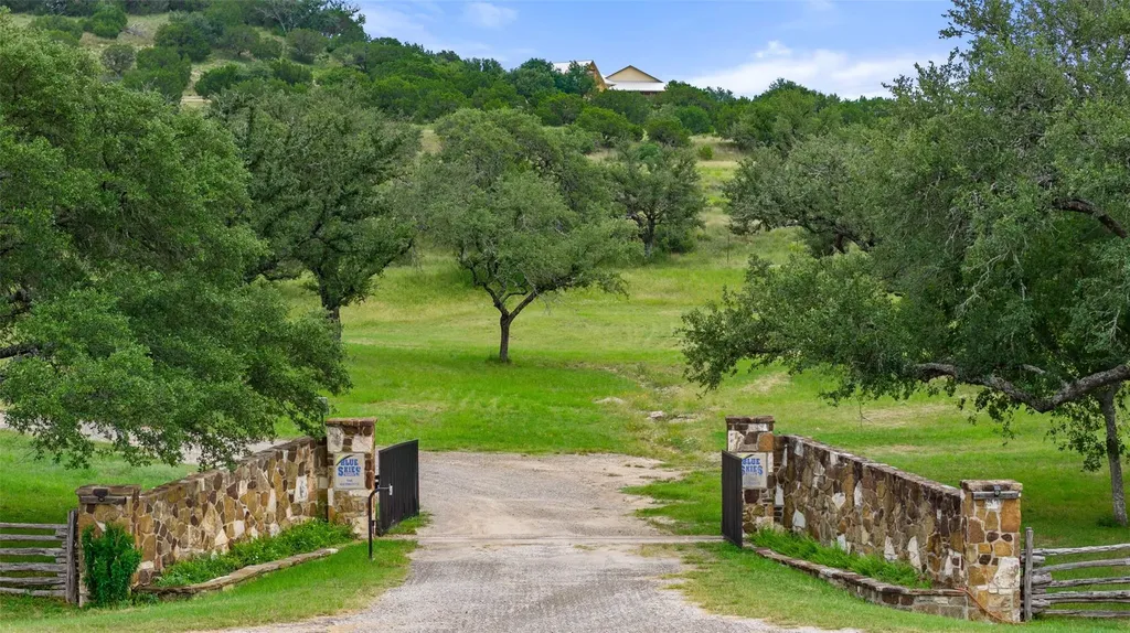 8400 E Fm 1431 Marble Falls TX 78654