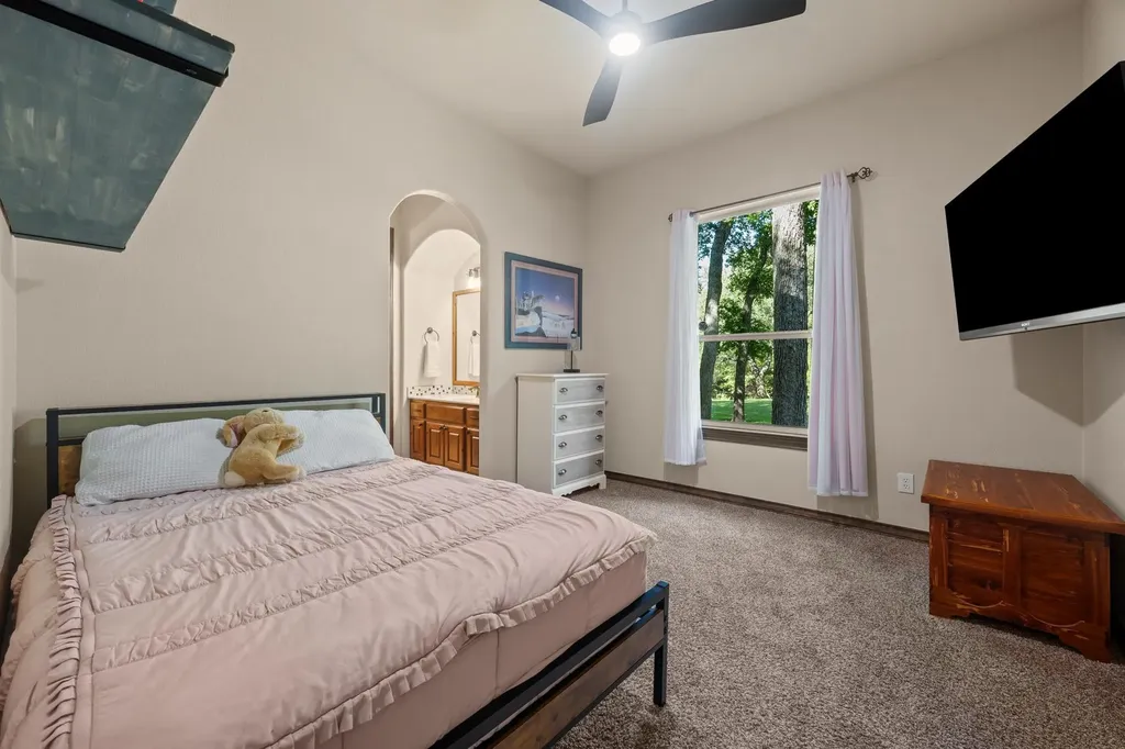 1612 High Lonesome Leander TX 78641
