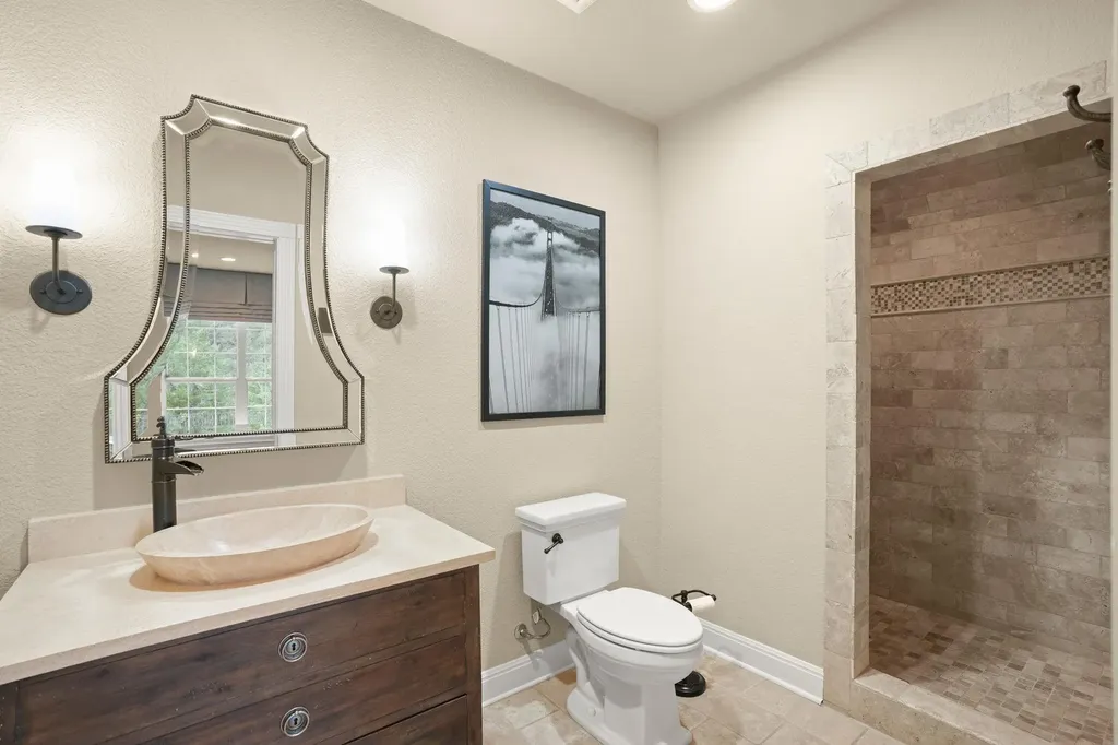 121 Burgess Lane Austin TX 78738