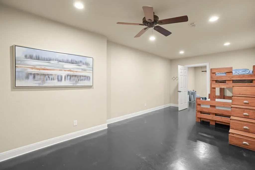 121 Burgess Lane Austin TX 78738
