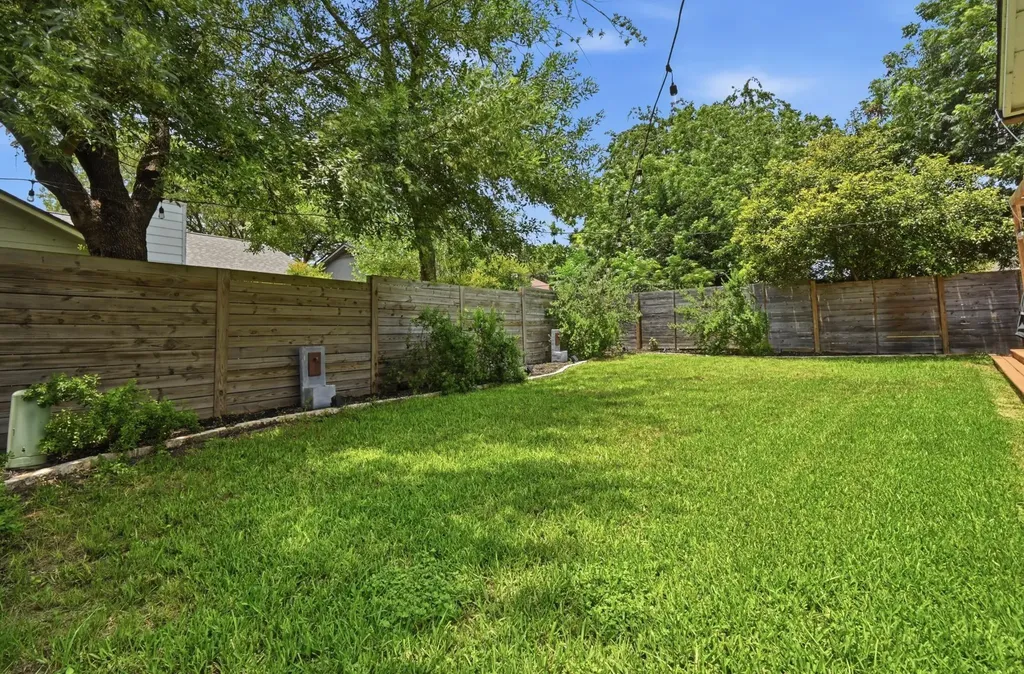9706 Woodshire Drive Austin TX 78748