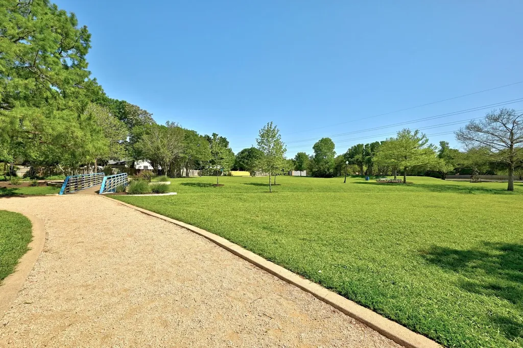 9706 Woodshire Drive Austin TX 78748