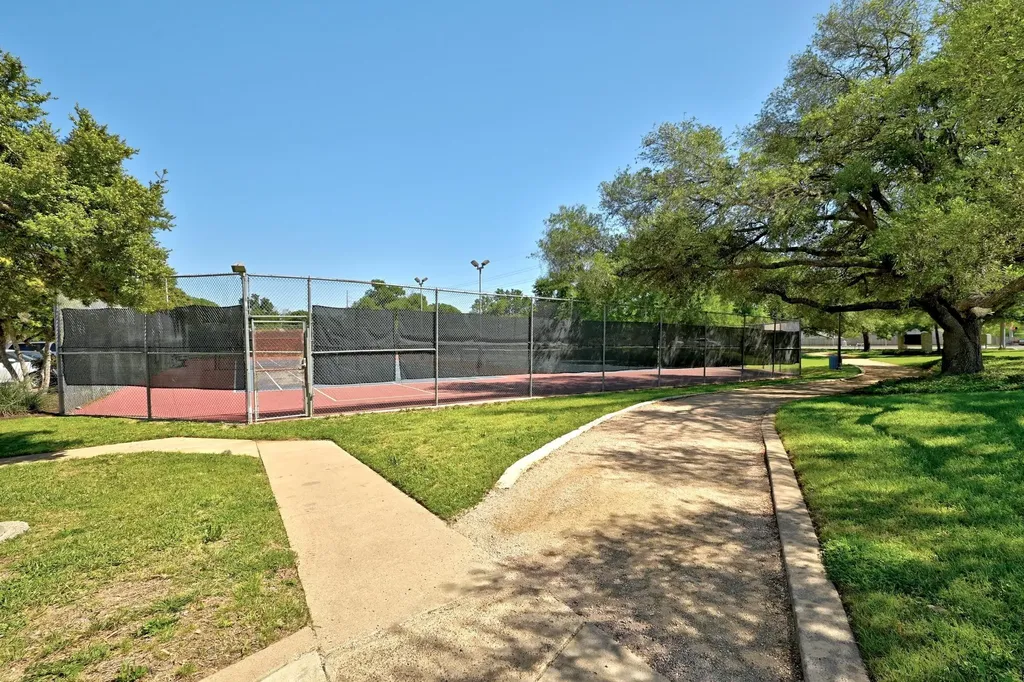 9706 Woodshire Drive Austin TX 78748