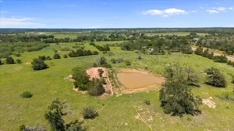 3628 S Highway 304 Rosanky TX 78953