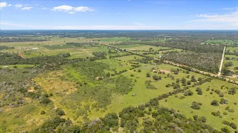 3628 S Highway 304 Rosanky TX 78953