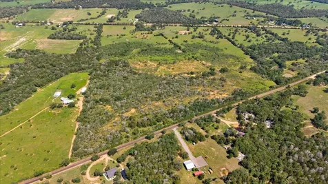 3628 S Highway 304 Rosanky TX 78953