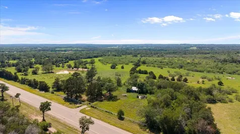 3628 S Highway 304 Rosanky TX 78953