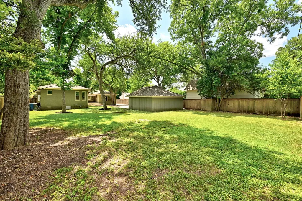 3804 Avenue G Austin TX 78751