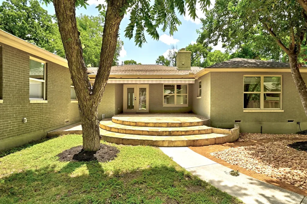 3804 Avenue G Austin TX 78751
