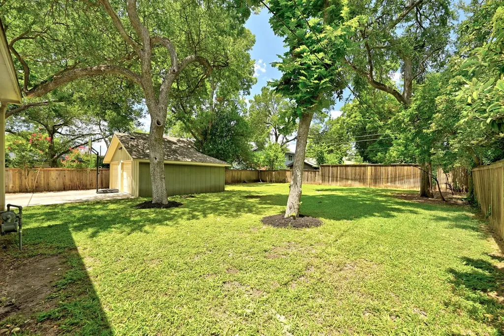 3804 Avenue G Austin TX 78751