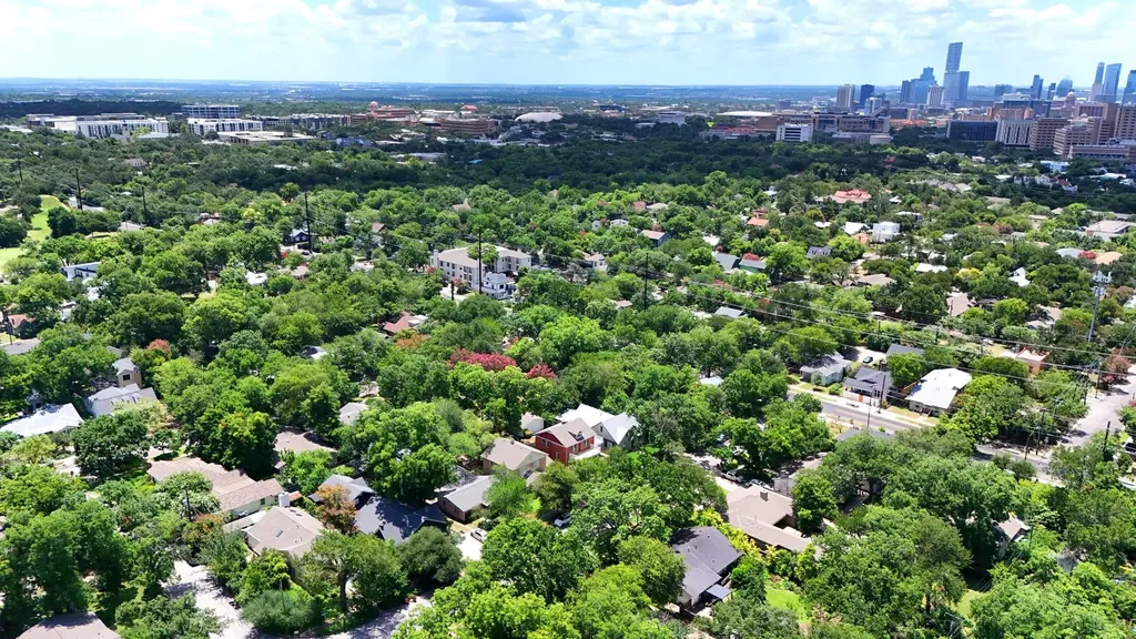 3804 Avenue G Austin TX 78751