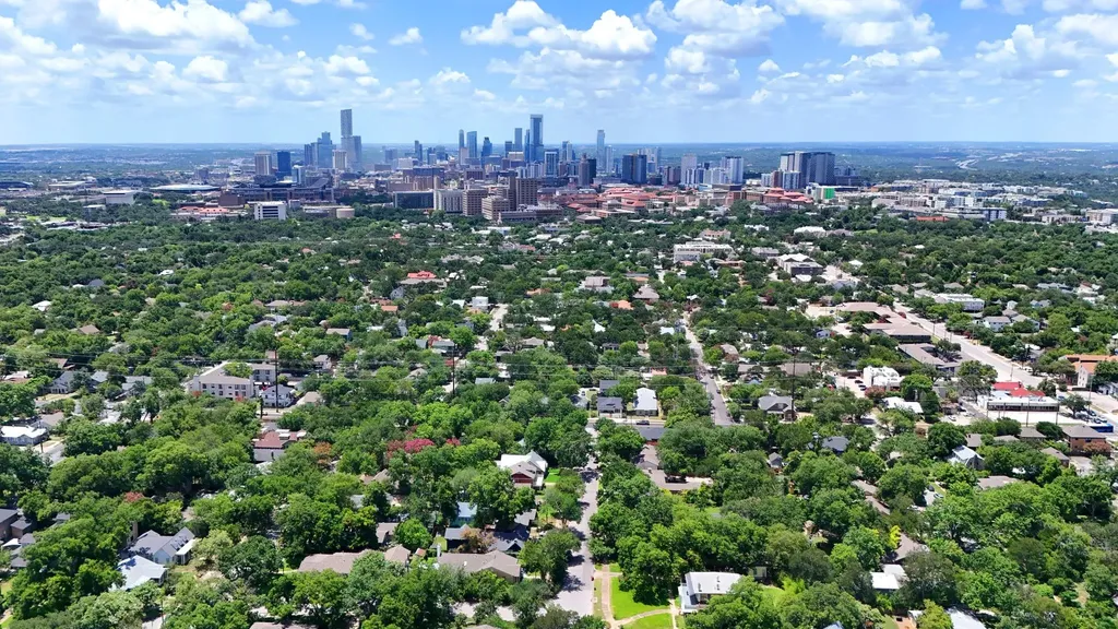 3804 Avenue G Austin TX 78751