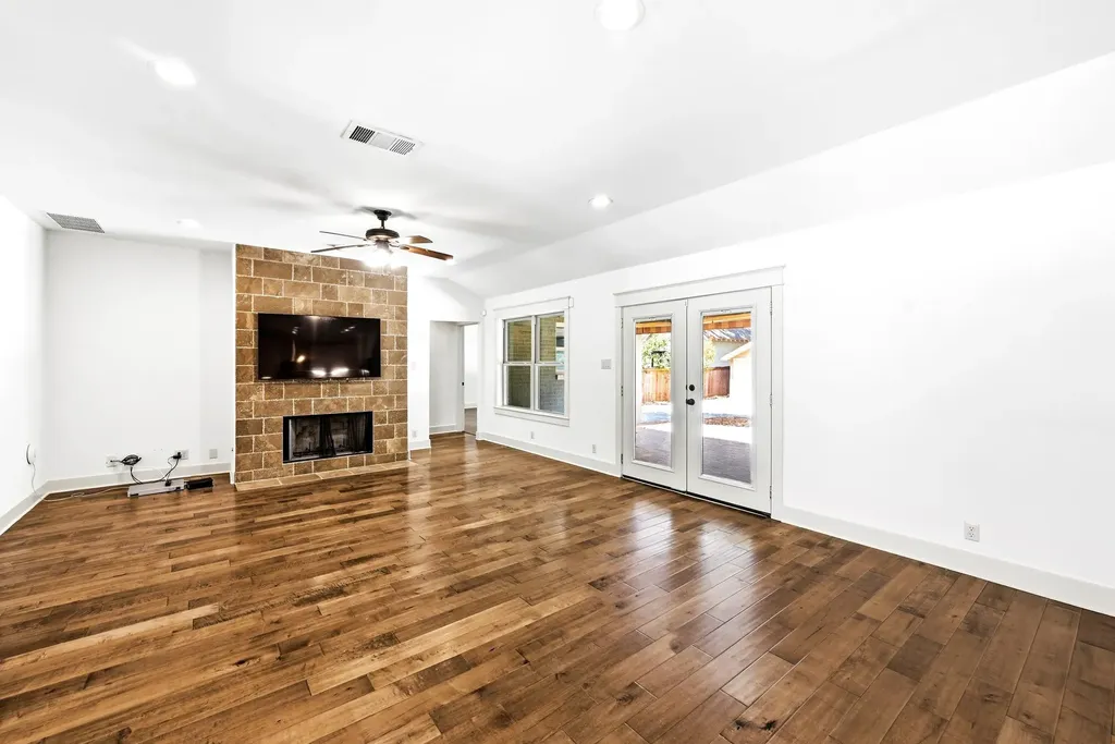 3804 Avenue G Austin TX 78751