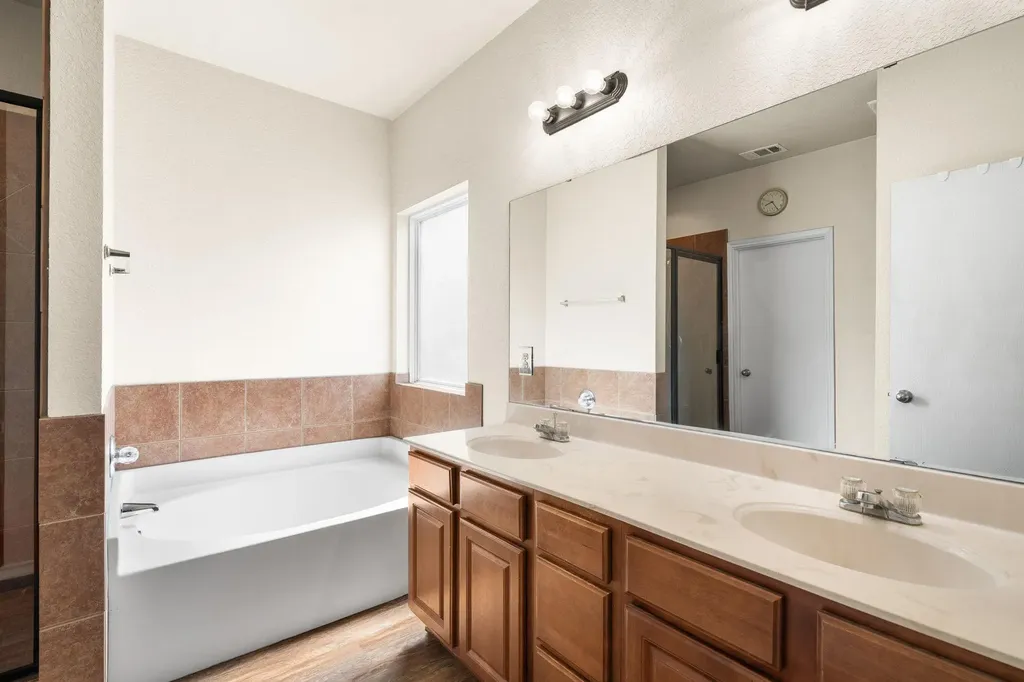 8004 Redbrush Temple TX 76502