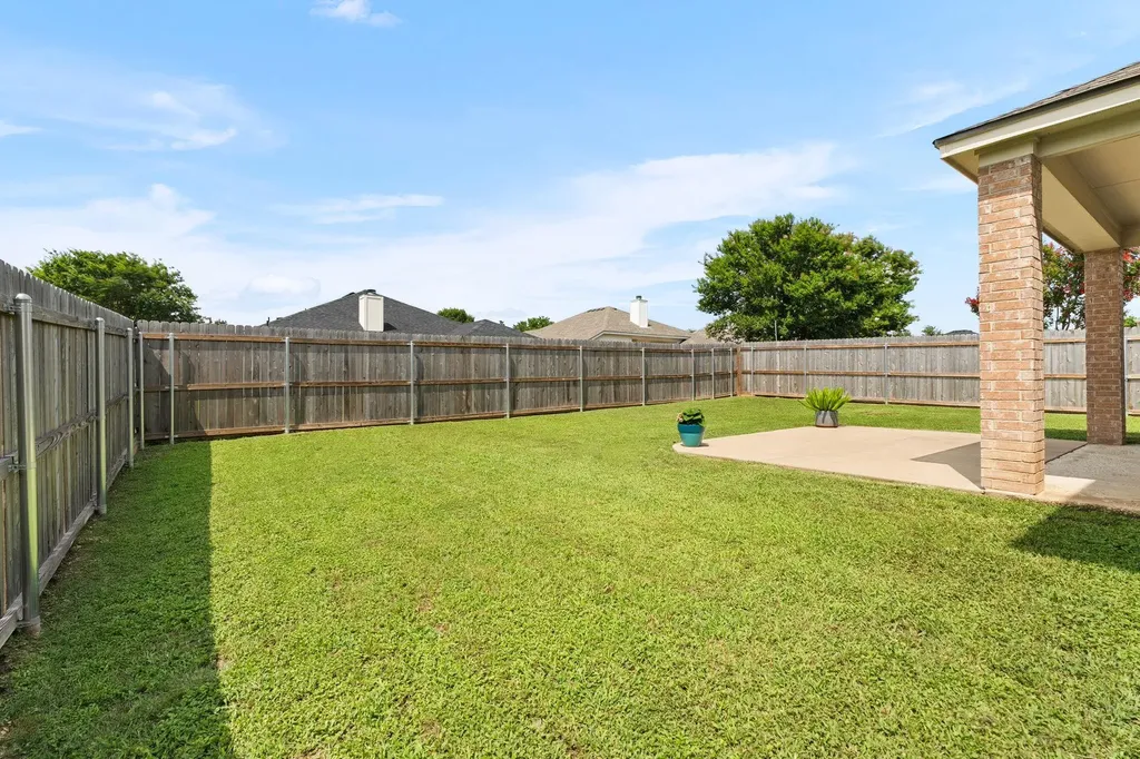 8004 Redbrush Temple TX 76502