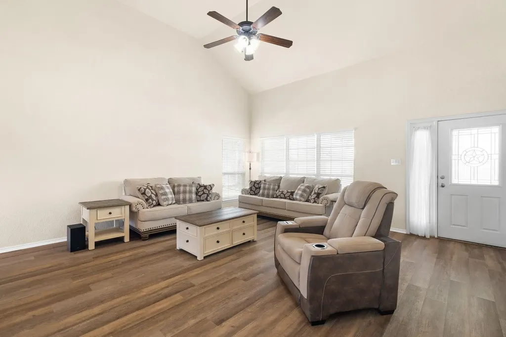 8004 Redbrush Temple TX 76502