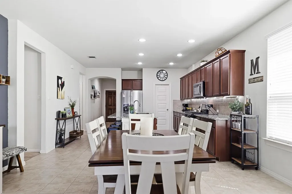 158 Fern Drive Buda TX 78610