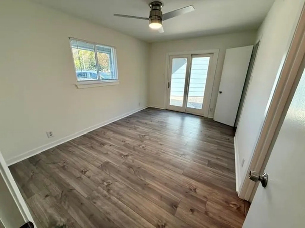 7303 Whispering Creek Circle Austin TX 78736