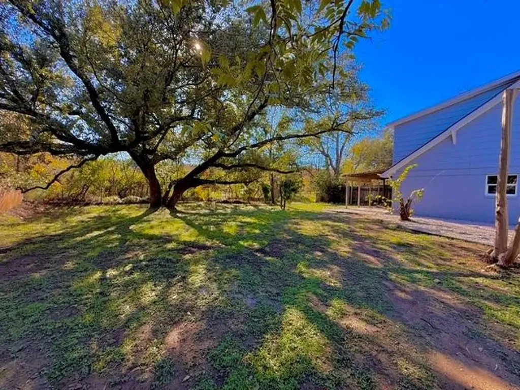 7303 Whispering Creek Circle Austin TX 78736