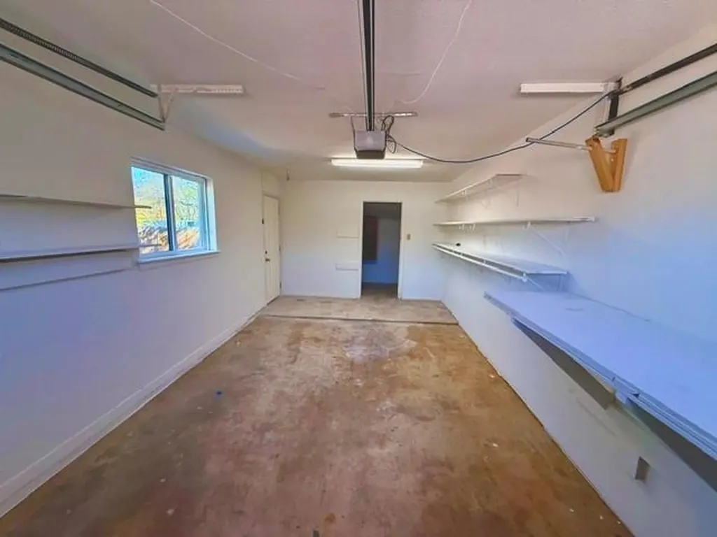 7303 Whispering Creek Circle Austin TX 78736