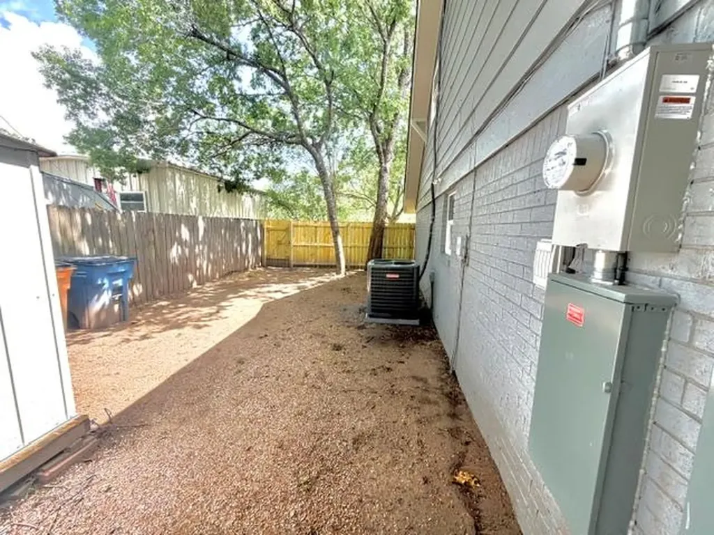 7303 Whispering Creek Circle Austin TX 78736