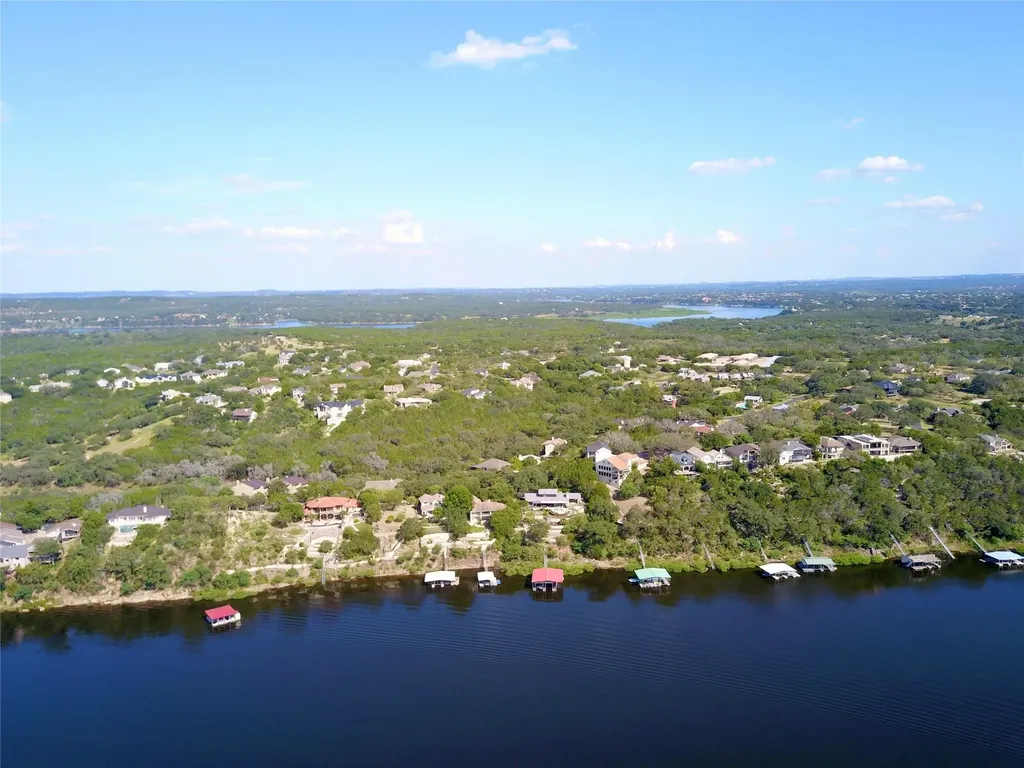 637 Wesley Ridge Drive Spicewood TX 78669