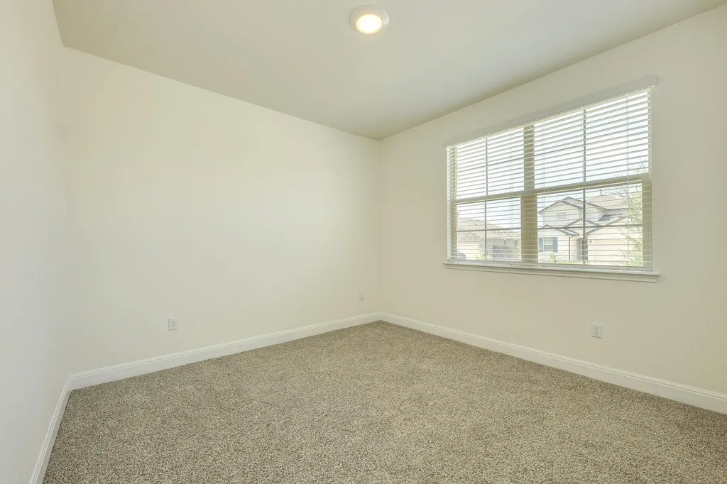 17813 Bassano Avenue Pflugerville TX 78660
