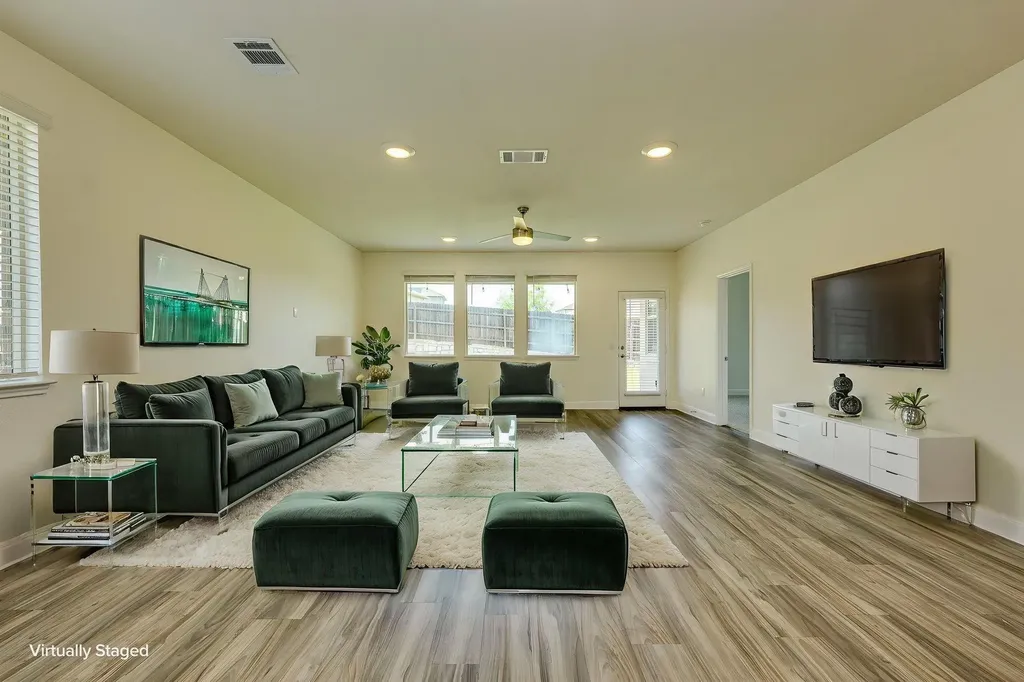 17813 Bassano Avenue Pflugerville TX 78660