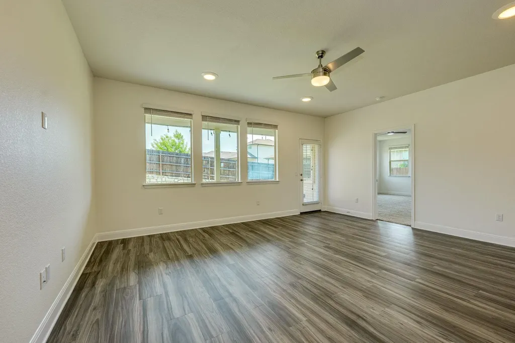 17813 Bassano Avenue Pflugerville TX 78660