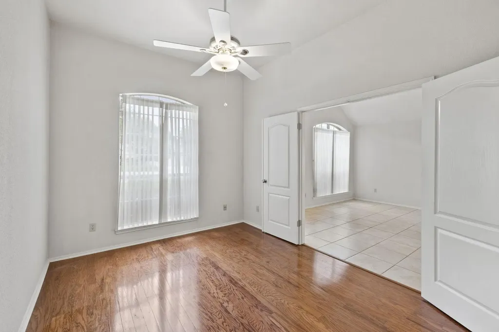 12901 Partridge Bend Drive Austin TX 78729