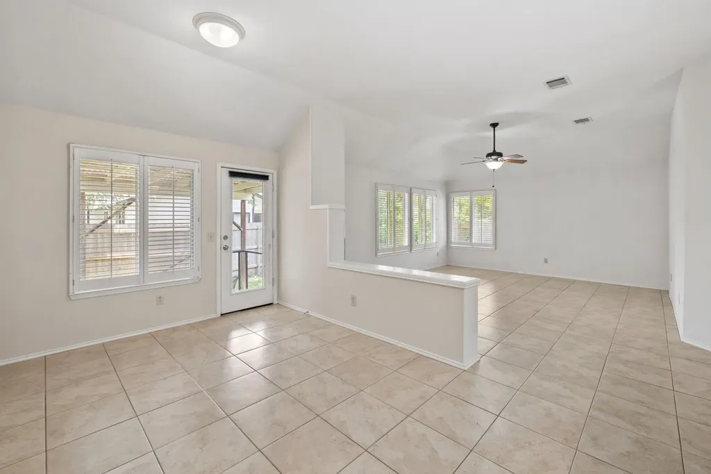 12901 Partridge Bend Drive Austin TX 78729