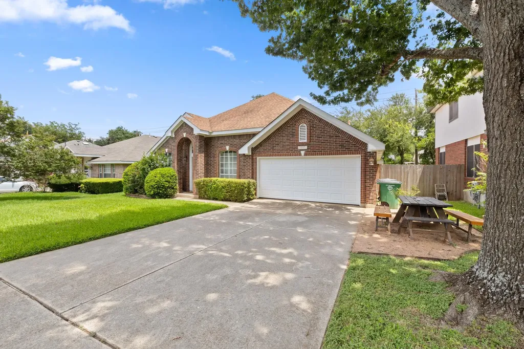 12901 Partridge Bend Drive Austin TX 78729