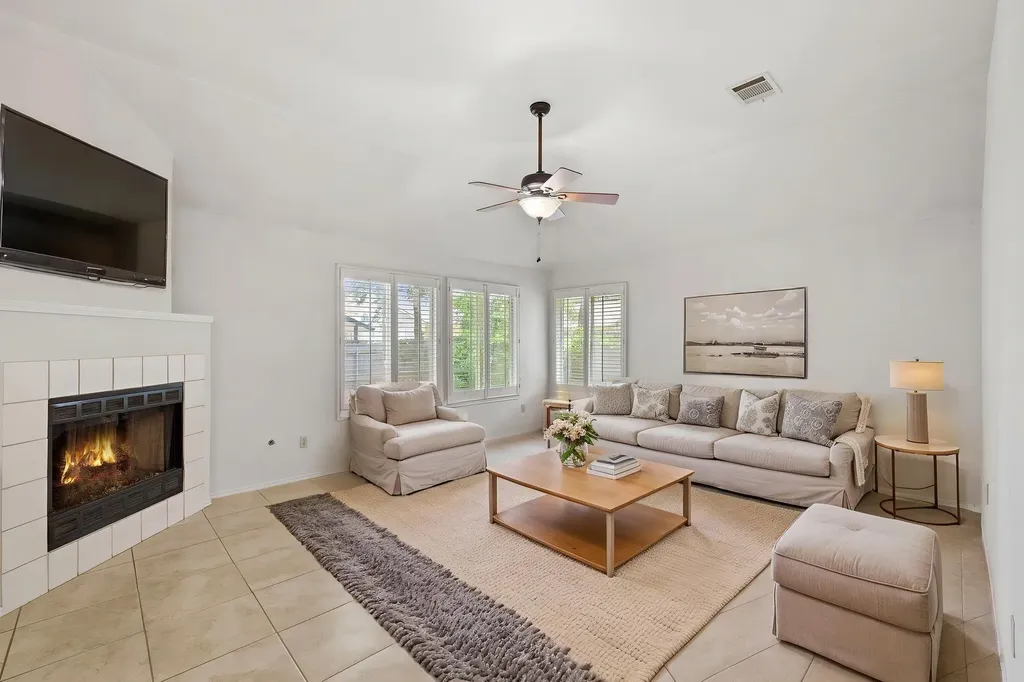 12901 Partridge Bend Drive Austin TX 78729