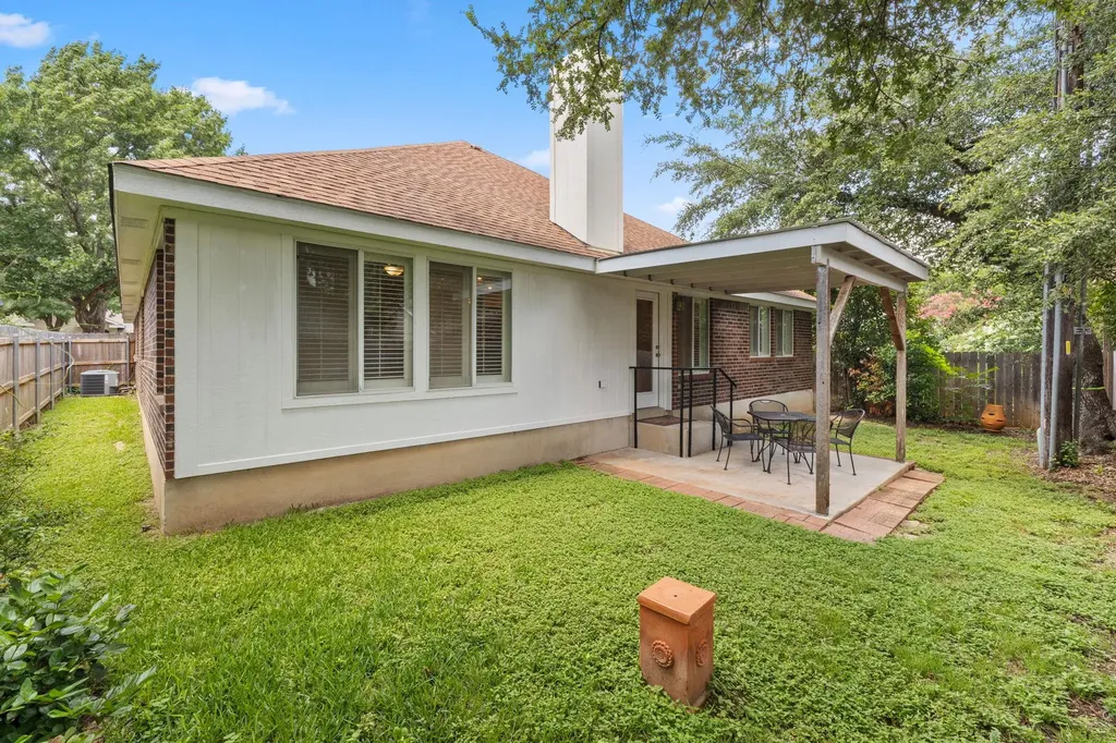 12901 Partridge Bend Drive Austin TX 78729