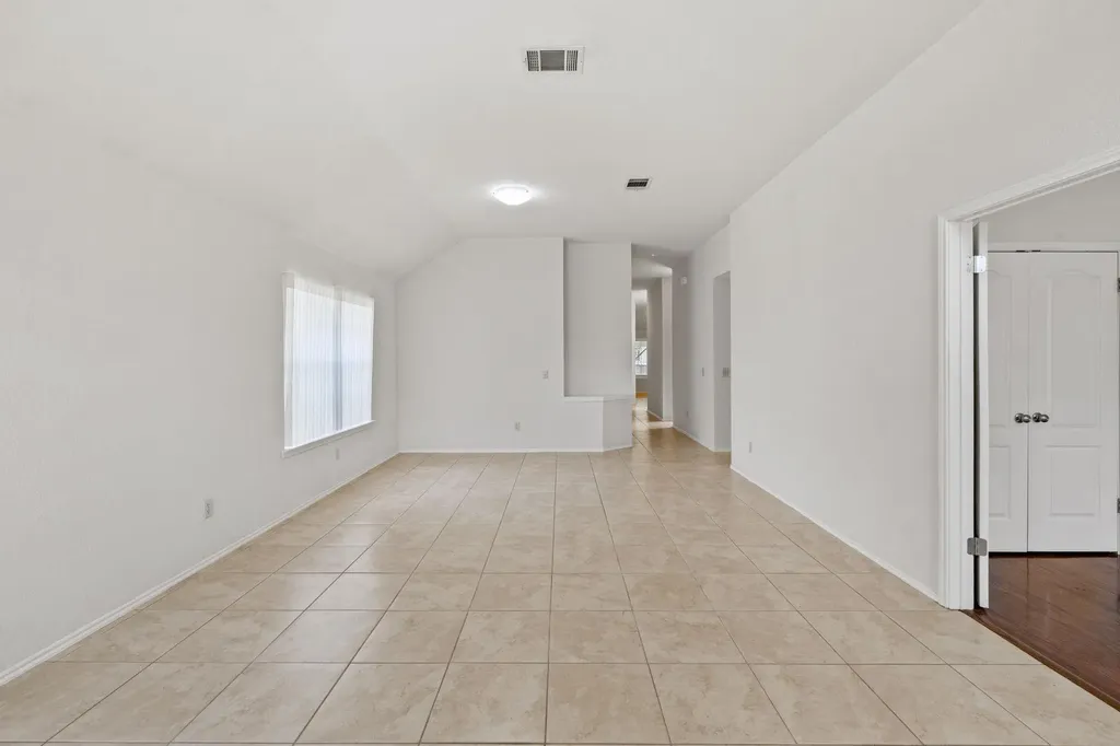 12901 Partridge Bend Drive Austin TX 78729